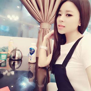 美女直播新星秀 美女主播--光明顶KK会发光