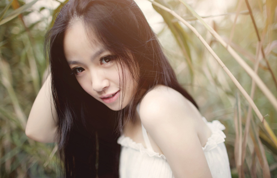 柔情似水的美女主播--倾城灬西瓜主播