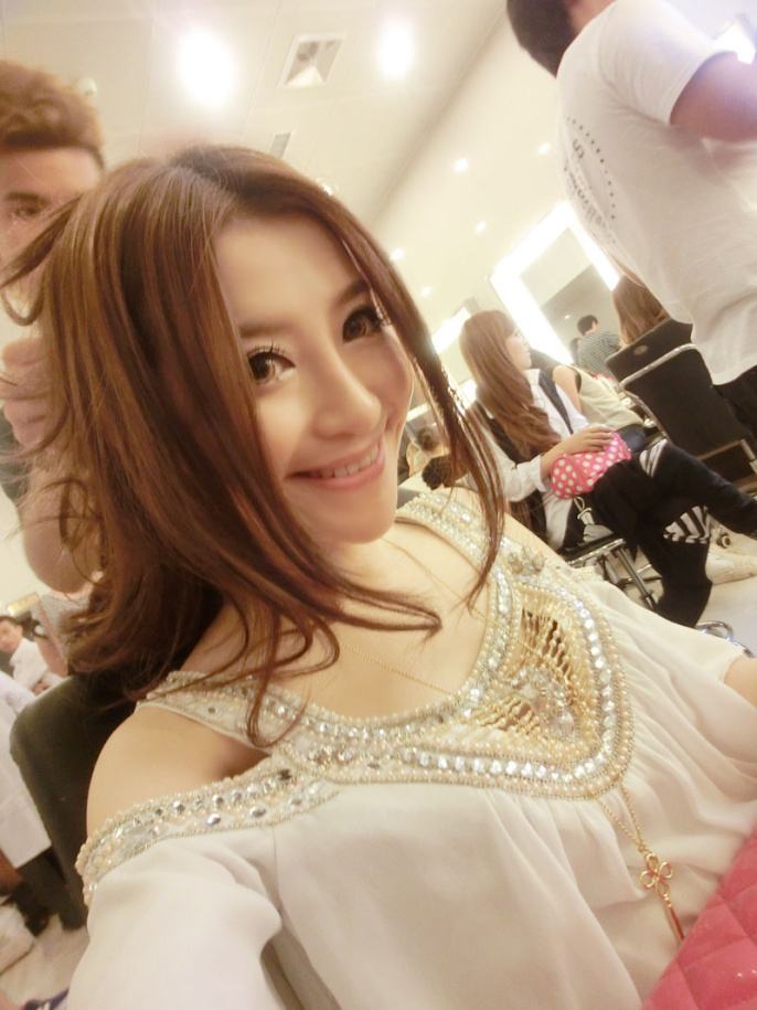 性感美女主播—人生若只如初见主播