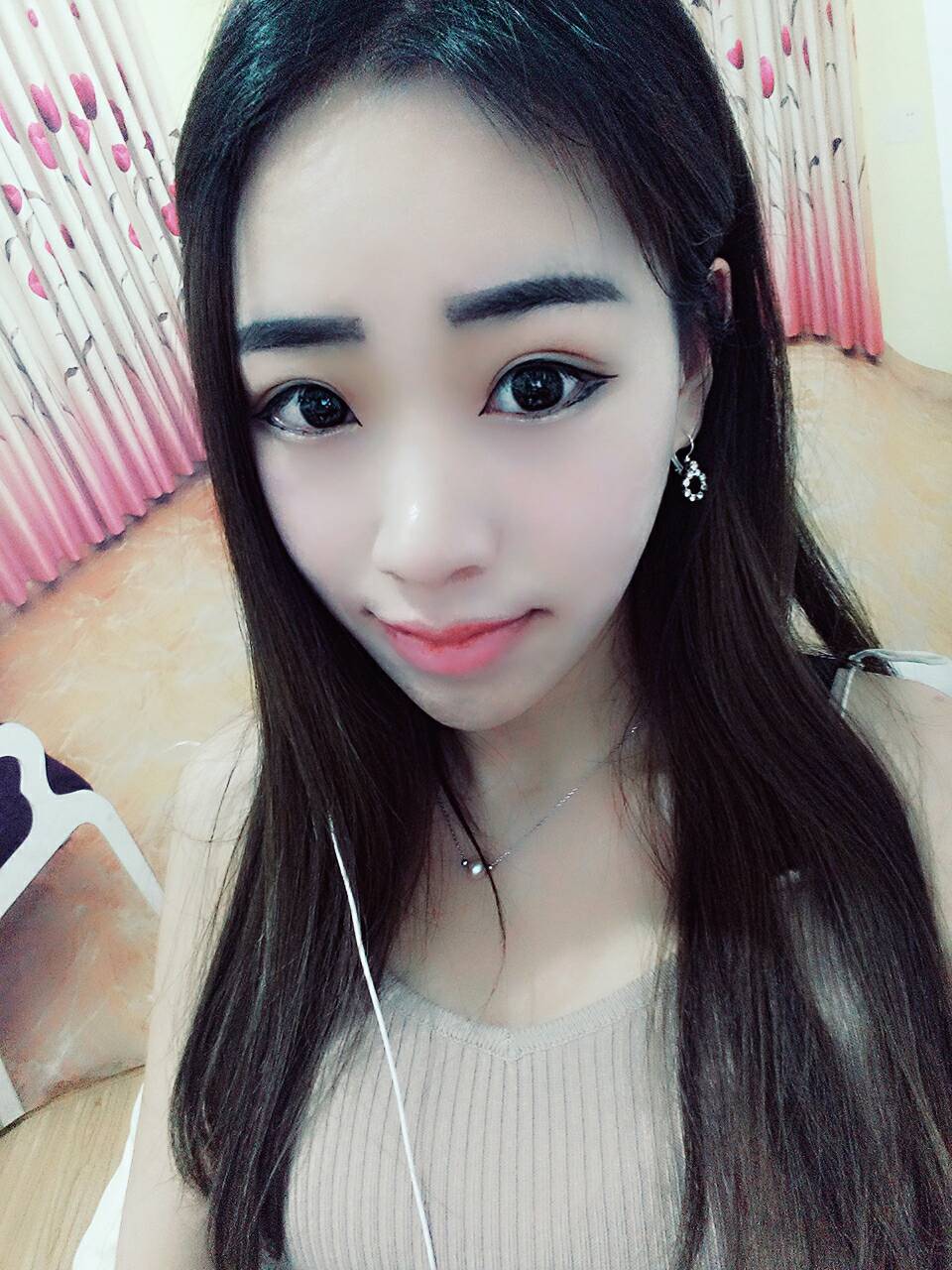 网络美女交友网哪里好?