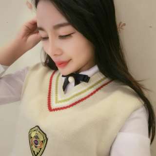 秀场美女主播(房间号：8026552)