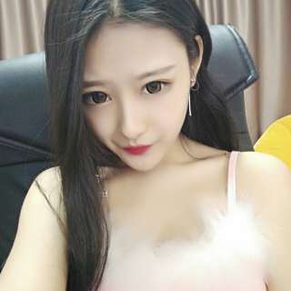 秀场调皮美女主播玖月小妖精