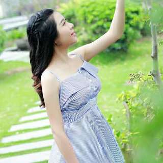 秀场美女主播艺宝