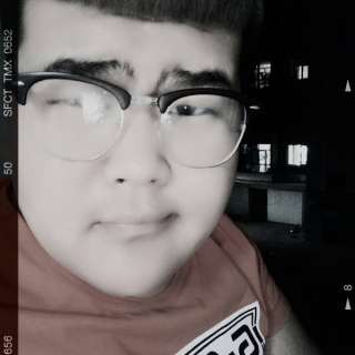 乐嗨秀场美女主播大白