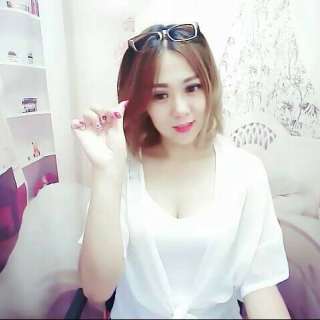 嘻哈风美女主播酸酸甜甜就是我1