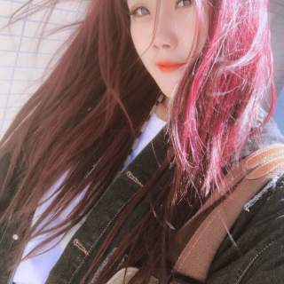 爱唱歌的美女主播 想听她唱歌吗?3