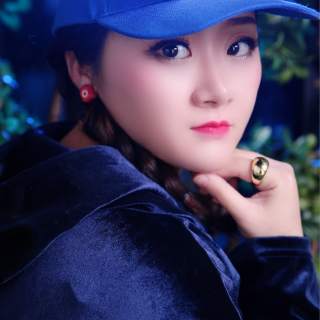 美女主播然然 美而不自知1