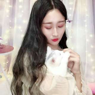 撩人心的美女主播小狸1