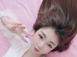 秀场美女直播 唱的人心痒痒!