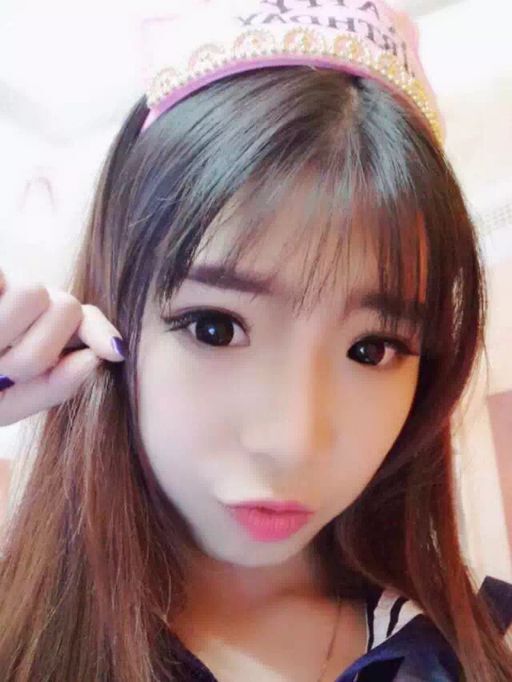 乐嗨秀场想娶回家的美女主播--小甜心3