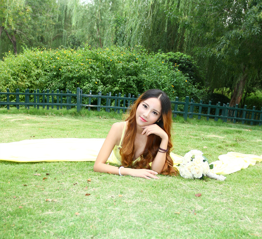 秀场稀饭美女主播直播间2