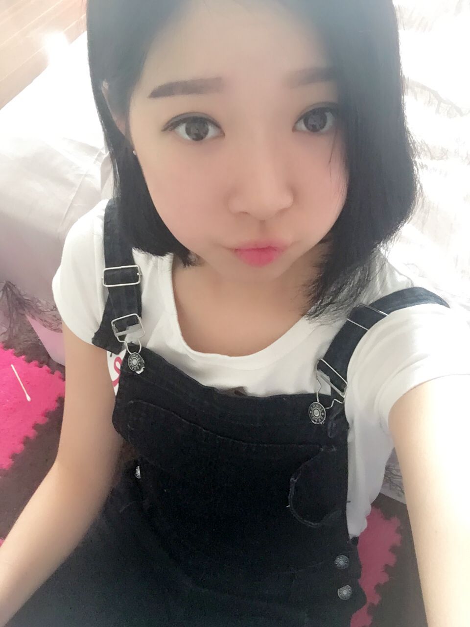 秀场稀饭美女主播直播间3