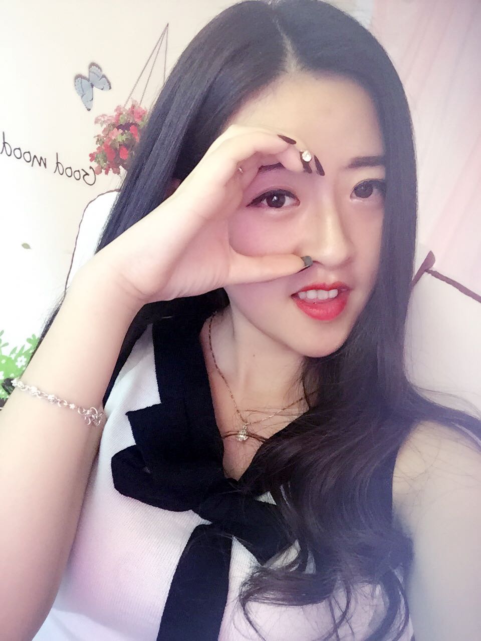 秀场美女主播连续夺冠,这是要崛起?2