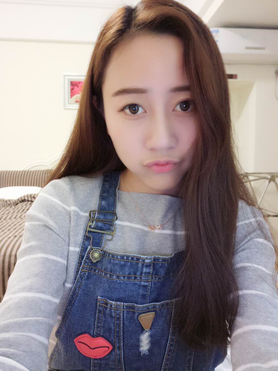 秀场主播祁闫深夜直播间跳“龟舞”?1