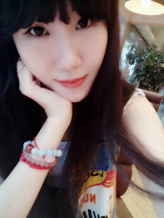 美女主播SJ初心生日被怼 对方也叫“初心”3